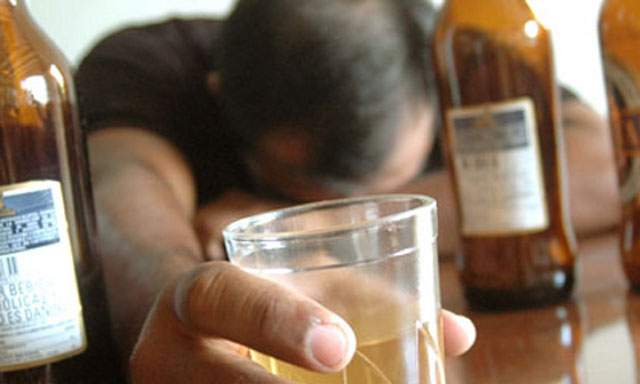 EFECTOS ADVERSOS DEL CONSUMO DE ALCOHOL